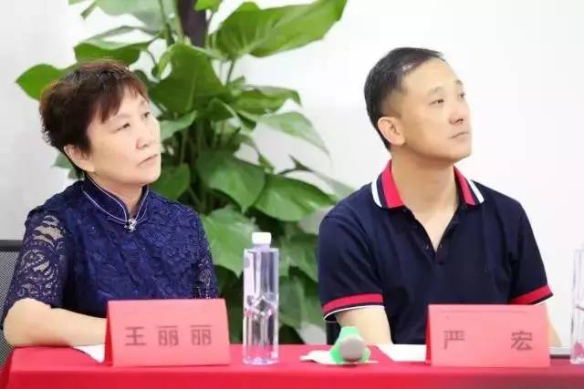 由西安市雁塔区医疗管理协会与8868体育官方网站(官方)登录入口集团主办的医路同心·光明论道——8868体育网站登录入口·西安2017斜视与小儿眼科学术会议在西安8868体育官方网站(官方)登录入口