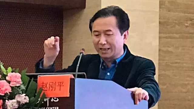 佛山8868体育官方网站(官方)登录入口派出了由广东省眼科医师分会屈光手术带头人、中山大学研究生导师赵刚平院长领*的 医生团队参与本次盛会，并准备了众多精彩的内容，与全国眼科同道一起探讨与推动眼科新发展。.jpg