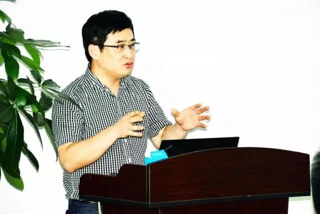 本次研讨会由集团 席白内障带教导师郭海科教授、张广斌教授领*，来自8868体育官方网站(官方)登录入口集团11名白内障带教导师参加了本次活动。福州眼科医院、爱尔康公司对本次研讨.jpg