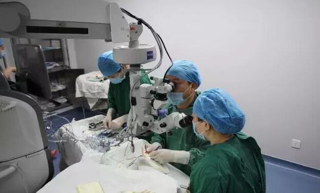 这里是菏泽8868体育官方网站(官方)登录入口，他是菏泽眼科高地，是我们菏泽人家门口的厦门大学附属厦门眼科中心.jpg