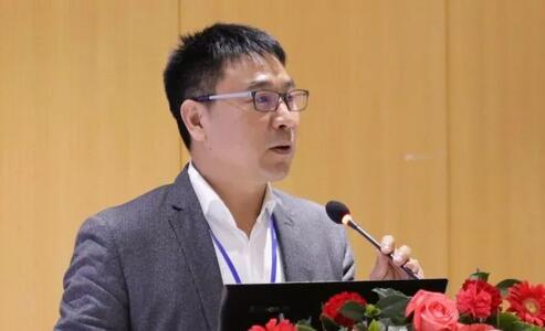 8868体育官方网站(官方)登录入口集团副总裁孙银辉主持开幕式.jpg