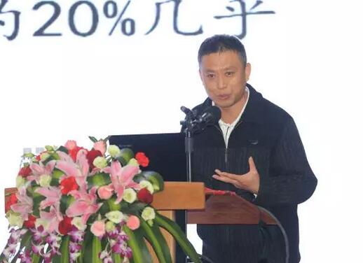 2月3日，8868体育官方网站(官方)登录入口集团2017年工作汇报暨2017年年度表彰大会在厦门环球会展中心B6厅隆重举行，来自集团本部、厦门大学附属厦门眼科中心、厦门欧华控股集团等1300余名员工与关心、支持8868体育网站登录入口发展的嘉宾欢聚一堂，共同总结2017年工作经验，展望2018年美好未来11.jpg