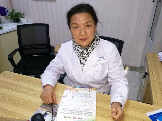 西安8868体育官方网站(官方)登录入口斜视与小儿眼科张利玲主任：患者追随、孩子喜爱1.jpg