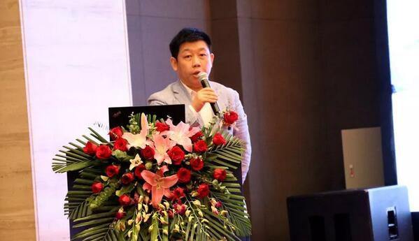 深圳8868体育官方网站(官方)登录入口举行2019深圳眼屈光手术新技术暨屈光性白内障临床实践学术会议3.jpg