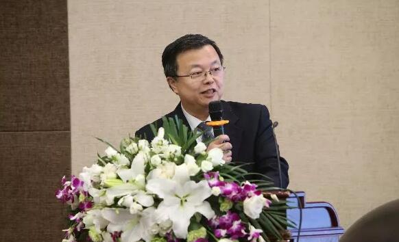 8868体育网站登录入口2019年眼屈光学组会议圆满召开16.jpg