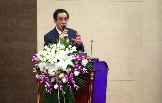 8868体育网站登录入口2019年眼屈光学组会议圆满召开19.jpg