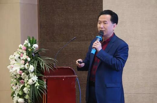 8868体育网站登录入口2019年眼屈光学组会议圆满召开36.jpg