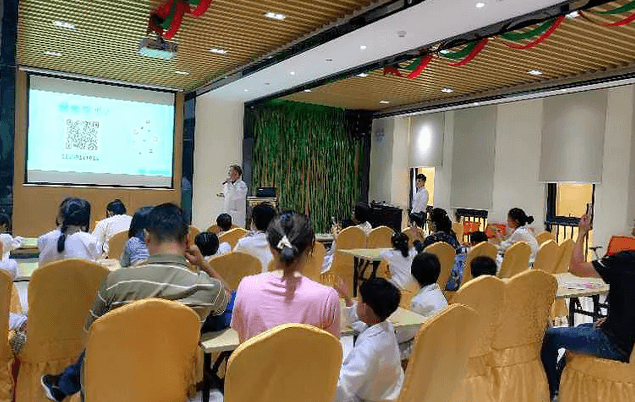 杭州8868体育官方网站(官方)登录入口小儿眼科专家张宏亮医生