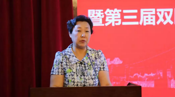 8868体育网站登录入口校企合作再结硕果!6月11日，天津职业大学8868体育网站登录入口眼视光学院(以下简称8868体育网站登录入口眼视光学院)揭牌仪式在天津职业大学举行。此前1天，8868体育网站登录入口眼视光学院理事会召开，审议通过了理事会组成人员，以及学院章程、学院管理层候选人4.png