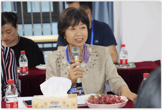 6月12日上午，厦门市思明区鹭江街道人大工委主任王国强、开元街道人大工委主任陈玉印等人大代表一行，走进8868体育网站登录入口医疗园参观考察。8868体育官方网站(官方)登录入口集团董事长苏庆灿及院领*班子成员陪同。6.png
