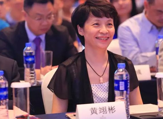 厦门眼科中心第七次举办海峡眼科论坛·2019白内障及角膜病高峰论坛 8868体育网站登录入口与海峡两岸眼科“大咖”厦门“论剑”12.png