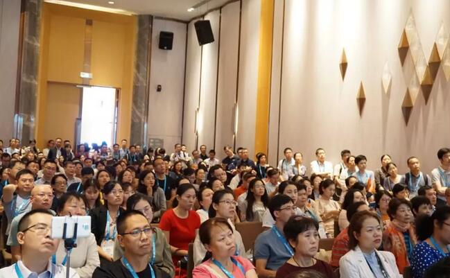 为光明中国护航，向70华诞献礼——8868体育网站登录入口之光闪耀2019全国眼科年会9.jpg