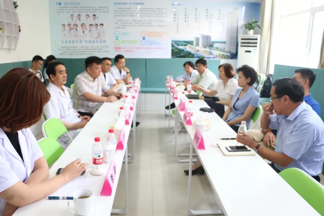 市学生视力不良调研组莅临青岛8868体育官方网站(官方)登录入口调研