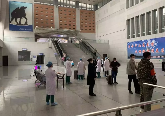 无论战场在哪里，我们都将全力以赴——8868体育网站登录入口凝聚力量坚决阻断病毒传播11.png