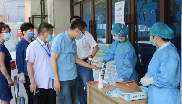 西安市雁塔区大人视察组一行莅临西安8868体育官方网站(官方)登录入口调研指导2.png