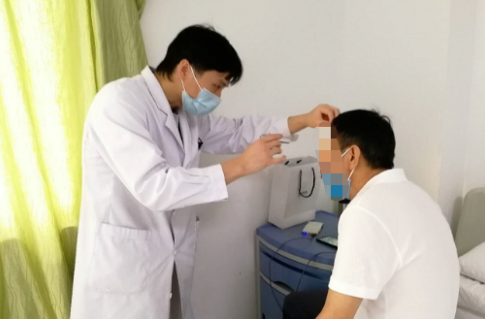 三焦点无极变焦人工晶体，白内障人群该怎么选3.png