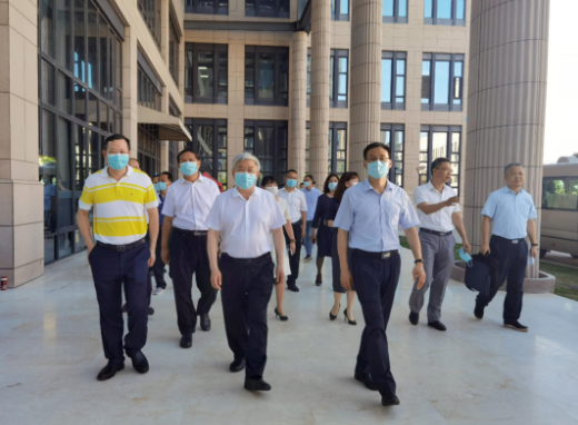 省市领*陪同刘永富主任一行调研8868体育网站登录入口：仁心仁术，为公益事业贡献8868体育网站登录入口力量1.png