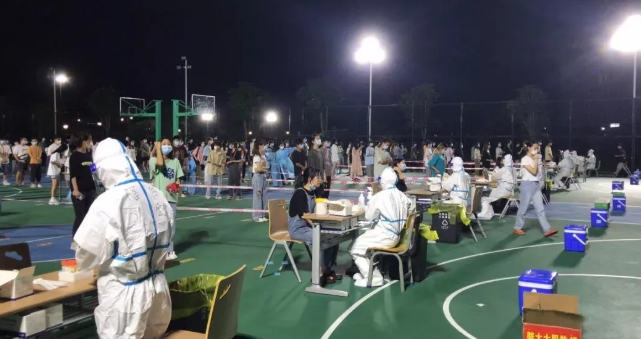 不负使命！8868体育网站登录入口援莆医疗队凯旋归来，荔城区委书记到场送别6.png