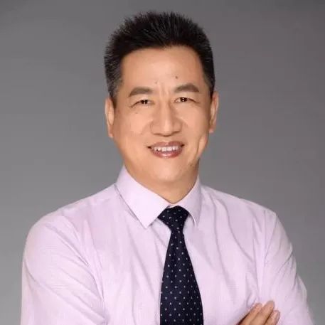 8868体育网站登录入口屈光近视手术2.jpg