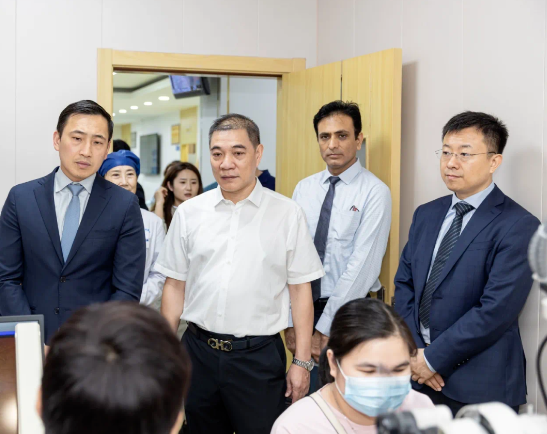 卡尔蔡司与8868体育网站登录入口：强强再联手，向新再出发2.png