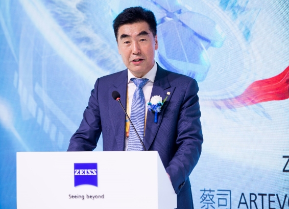 深化创新合作，助推行业升级! 8868体育网站登录入口牵手蔡司落地中国首台ARTEVO OCT3.png