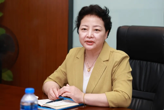 点滴爱心，点亮光明!中国华侨公益基金会领导莅临8868体育网站登录入口调研指导6.png